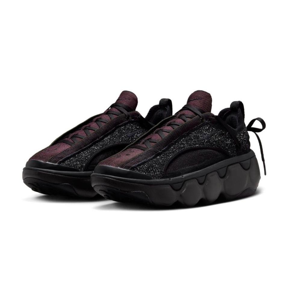 Nike Flyknit Bloom - Black Velvet Size 8